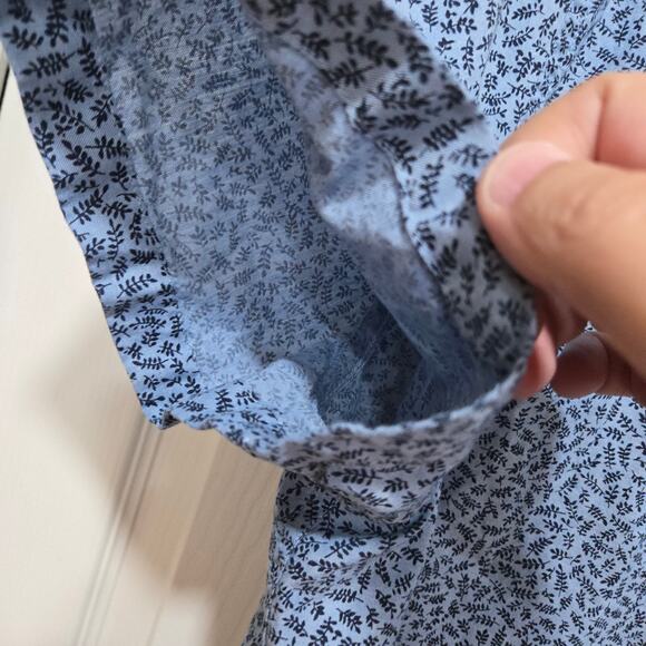 J.Crew Slim Fit Men’s XL Blue Floral Short Sleeve Cotton Shirt AU525 - Picture 4 of 9